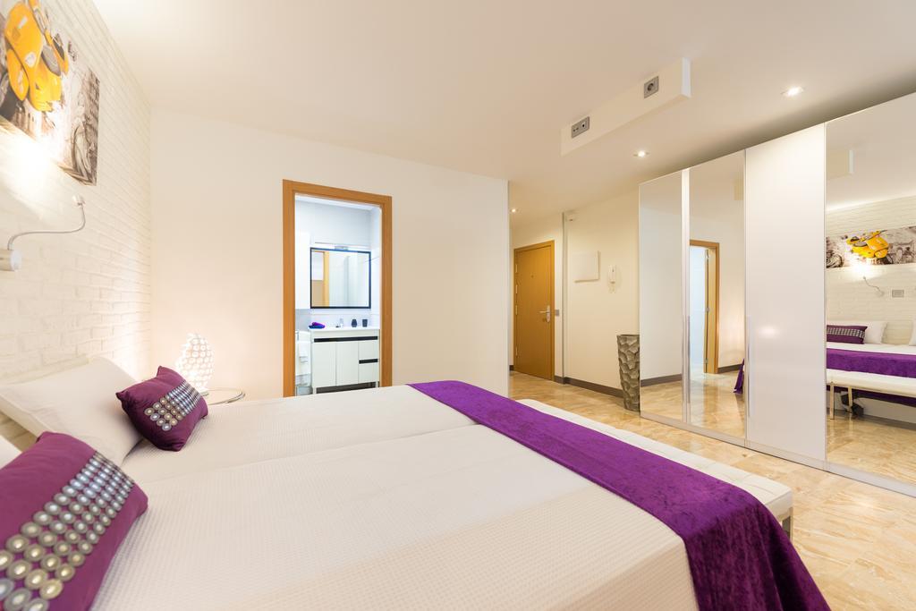 Suites Garden Loft Picasso لاس بالماس دي غران كاناريا الغرفة الصورة