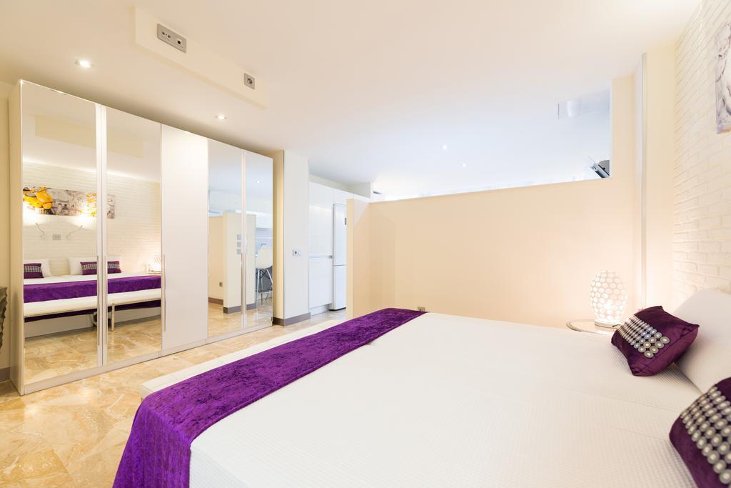 Suites Garden Loft Picasso لاس بالماس دي غران كاناريا الغرفة الصورة